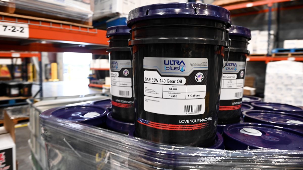 5-gallon pails of gear oil packaged at U1Dynamics